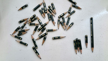 Resina Sell pencils